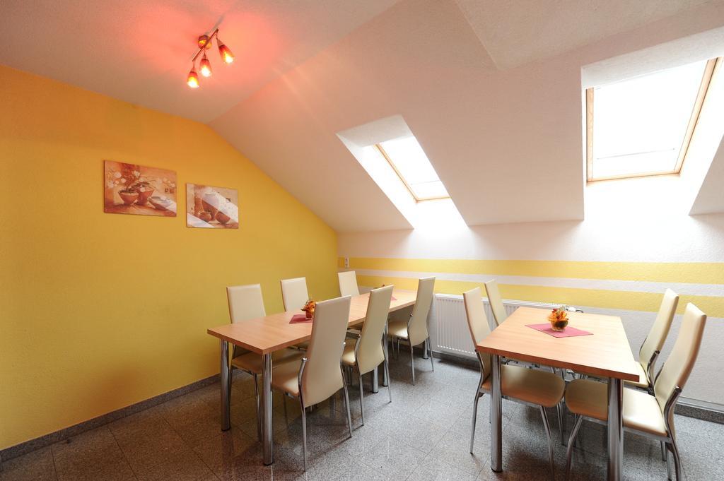 Fruehstueckspension Lach Bed and Breakfast Eberndorf Exteriör bild